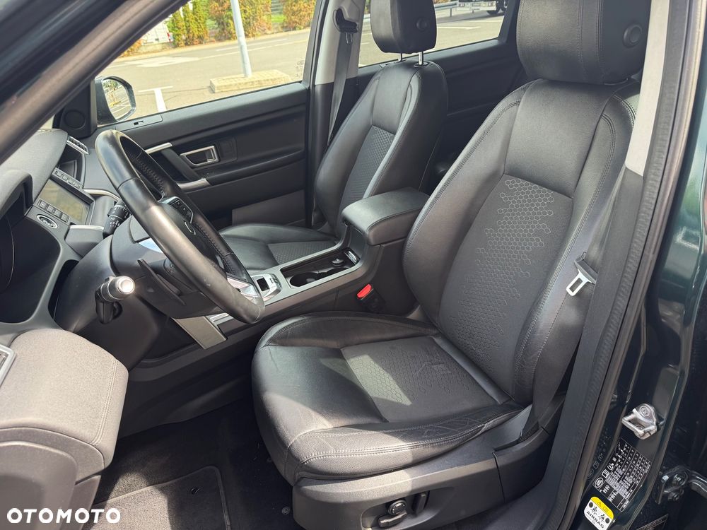 Land Rover Discovery Sport 2.0 Si4 HSE Luxury - 13