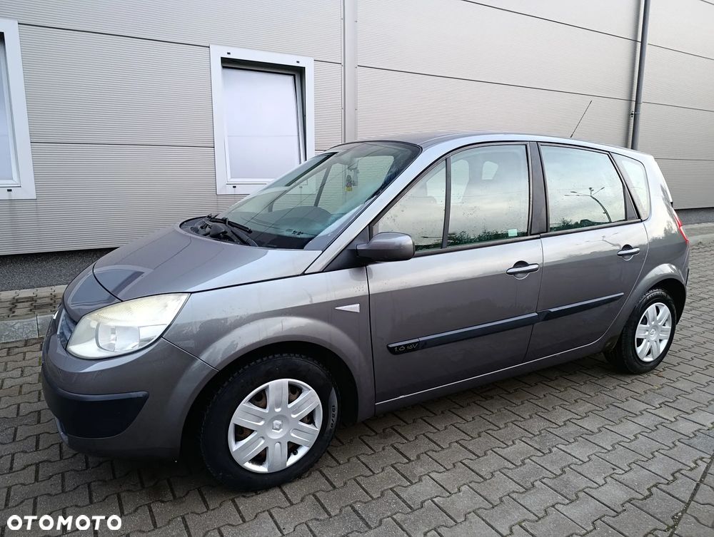 Renault Scenic 2005 photo 2