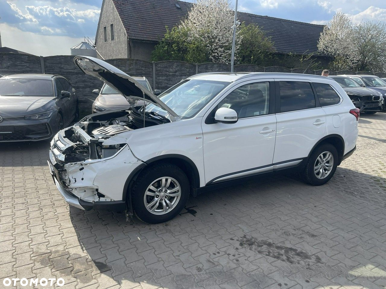 Mitsubishi Outlander 2.2 DI-D 4WD Automatik Intense - 3