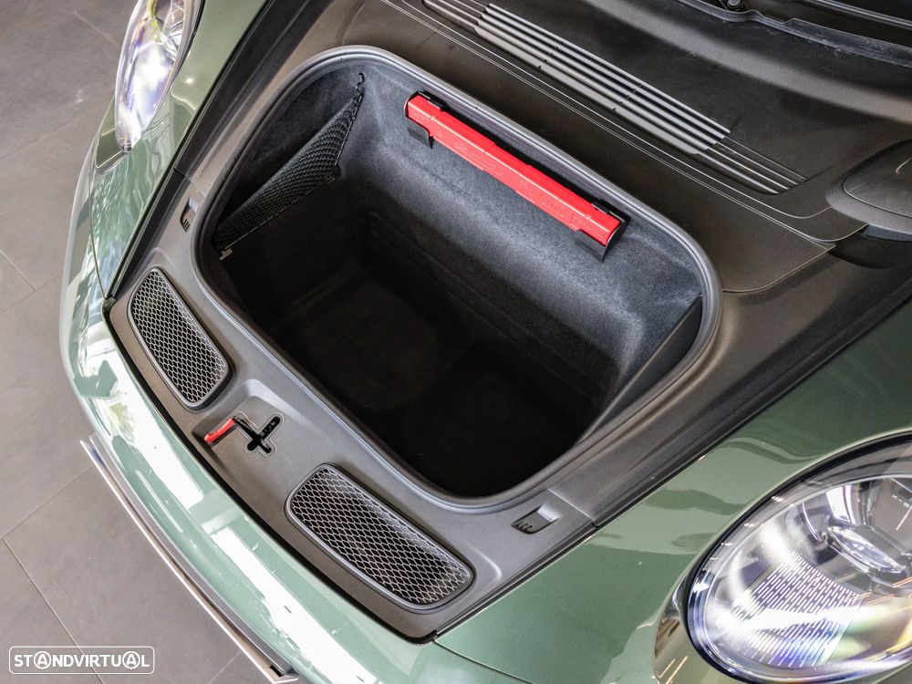 Porsche 911 (992) GT3 Touring Package - 19