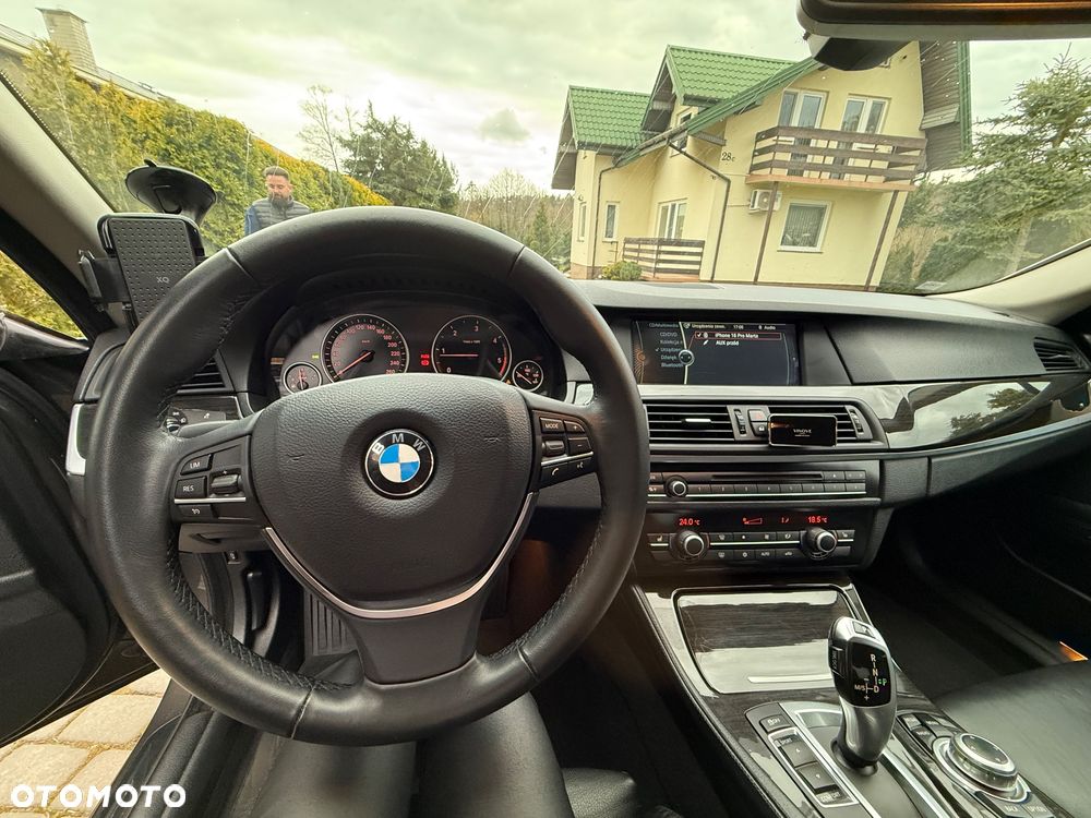 BMW Seria 5 520d - 17