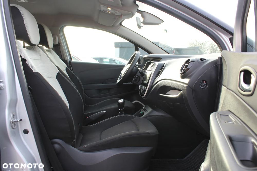 Renault Captur - 25