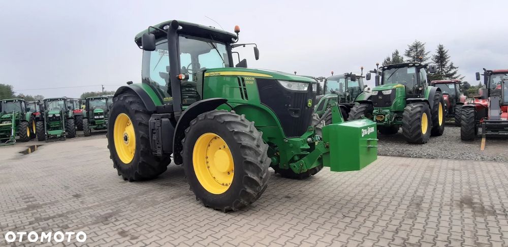 John Deere 7200R - 1