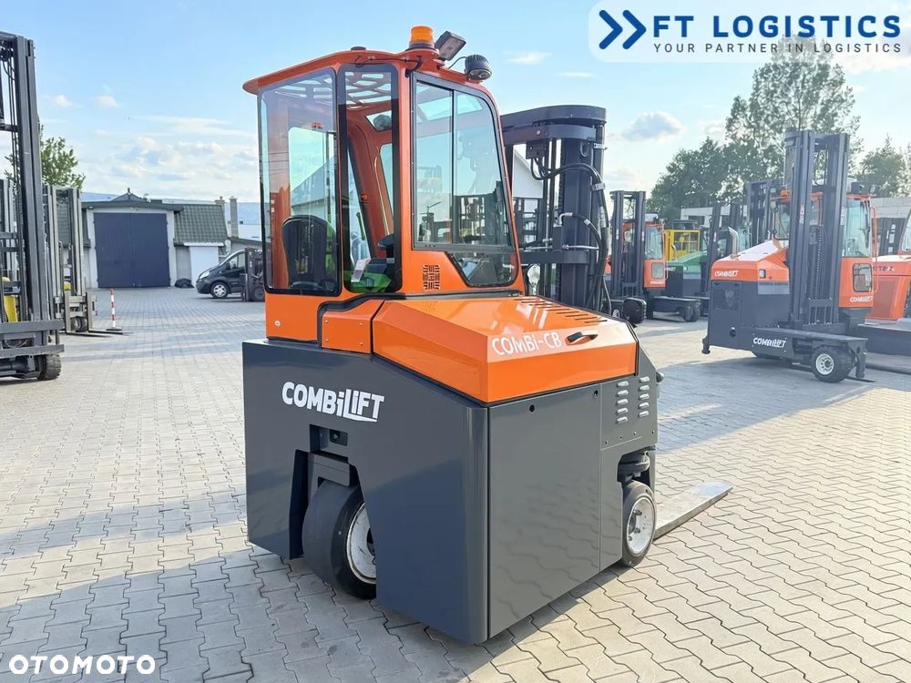 Combilift WÓZEK CZTEROKIERUNKOWY - WIELOKIERUNKOWY | COMBILIFT CBE2500 | ELEKTRYCZNY | TRIPLEX 4900MM | POZYCJONER WIDEŁ | PRZESUW BOCZNY | WOLNY SKOK | NOWE OPONY | PO SERWISIE | STAN IDEALNY - 3