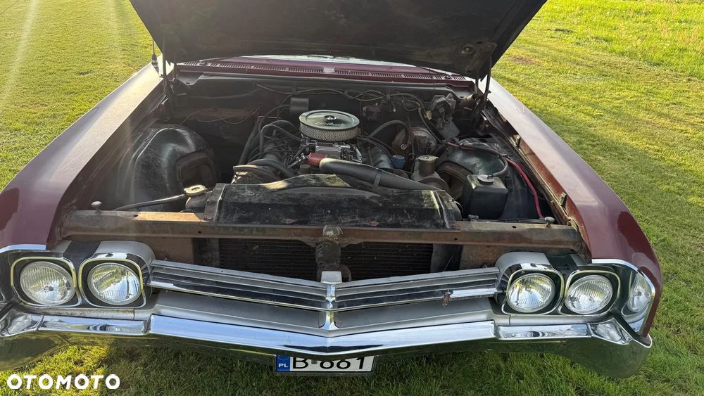 Oldsmobile Delta 88 - 30