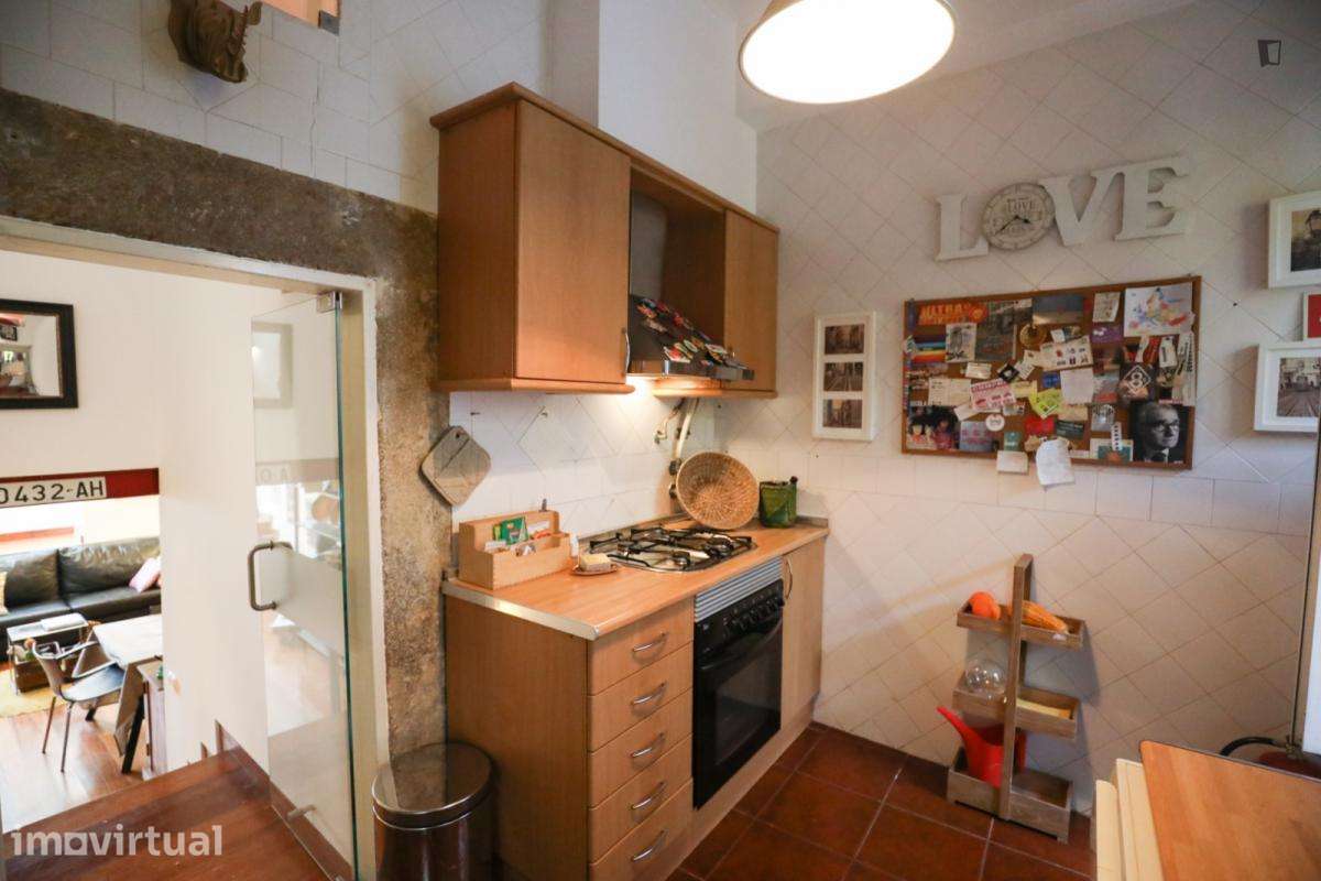 Apartamento com 1 quartos - localizado em Princípe Real Lisbon - Grande imagem: 5/60