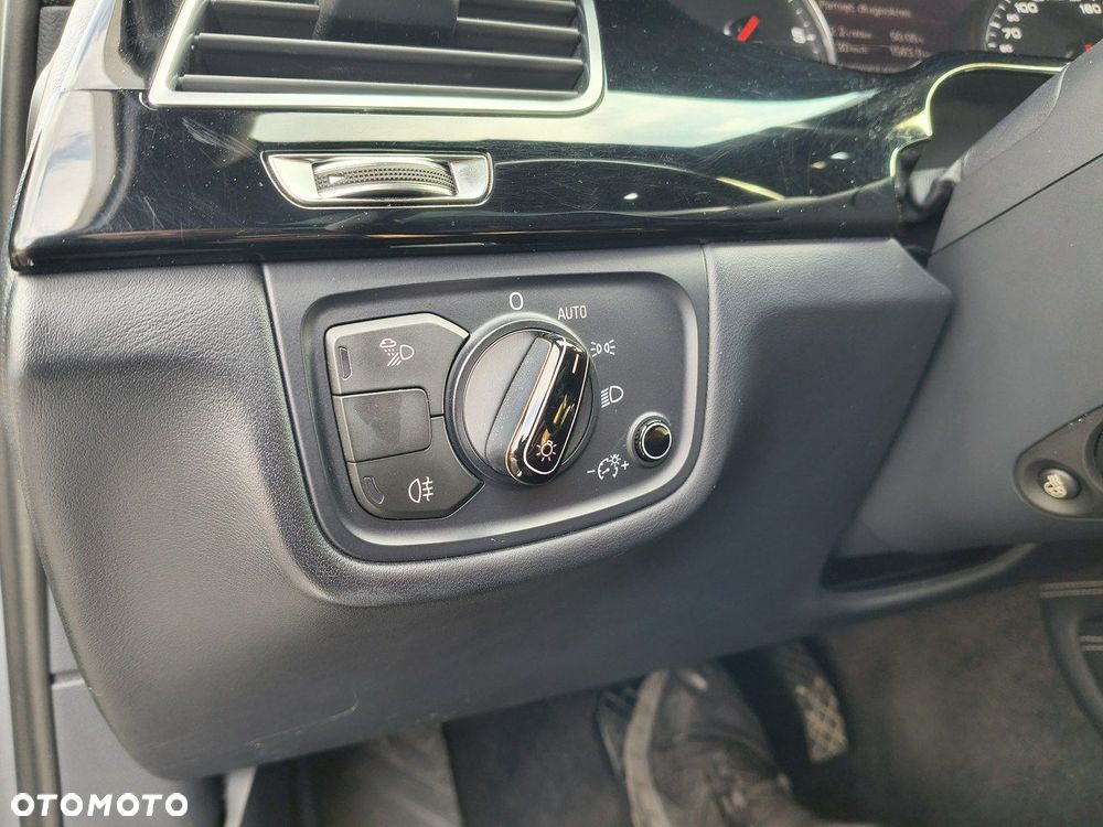 Audi A8 - 14