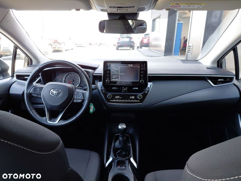 Toyota Corolla - 11