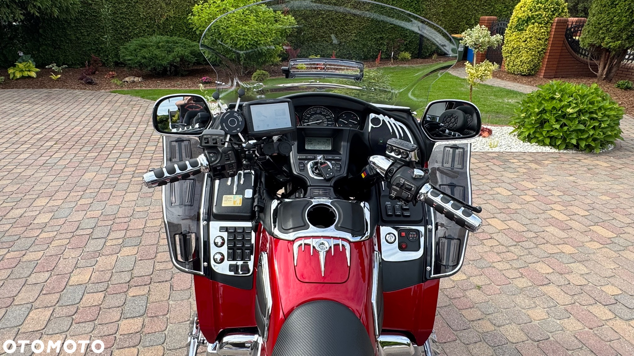 Honda GL - 16