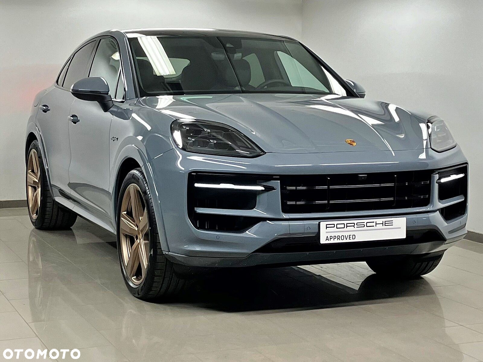 Porsche Cayenne - 9