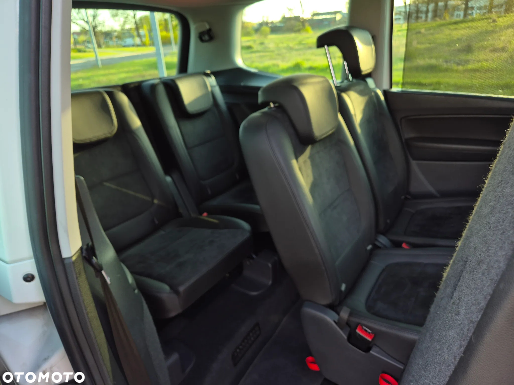 Volkswagen Sharan 2.0 TDI 4Mot Comfortline - 30