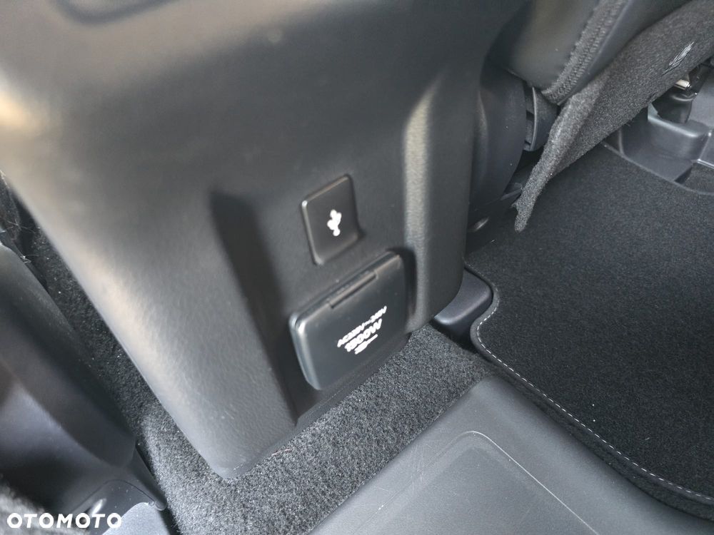 Mitsubishi Outlander 2.4 4WD Top - 23
