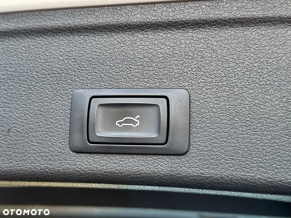 Audi A4 Avant 40 TDI S tronic sport - 7