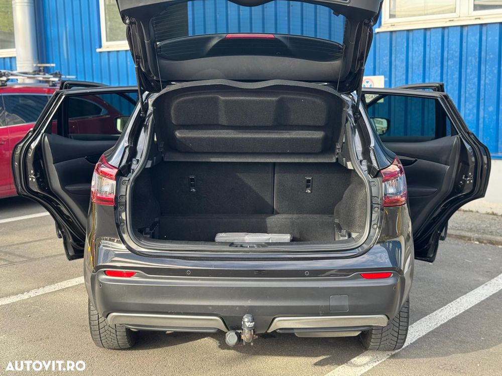 Nissan Qashqai 1.5 DCI DCT TEKNA - 16