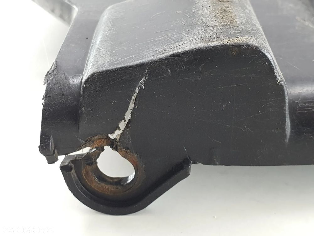 OSLONA TYL  TGB BLADE 250 - 11