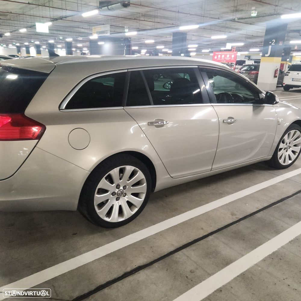 Opel Insignia Sports Tourer - 4