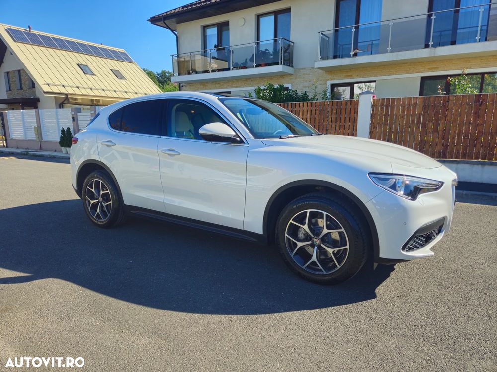 Alfa Romeo Stelvio 2.0 Turbo AWD AT8 Super - 12