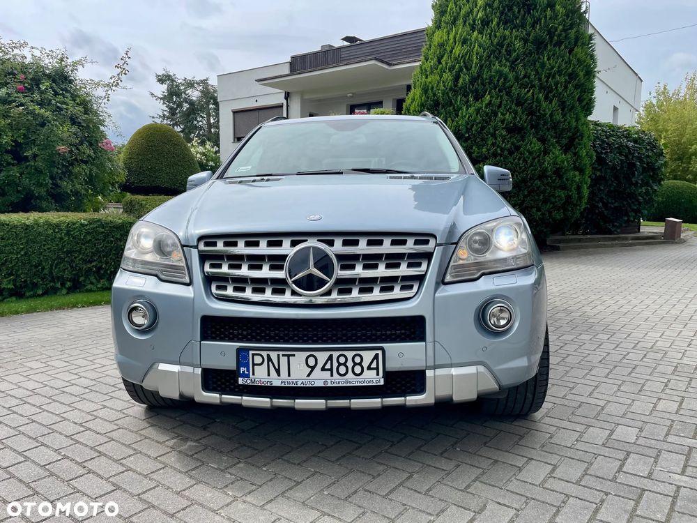 Mercedes-Benz ML - 4