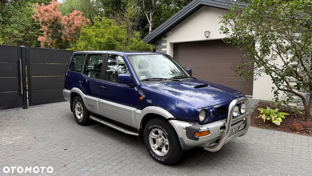 Nissan Terrano 2.7 TD S - 1