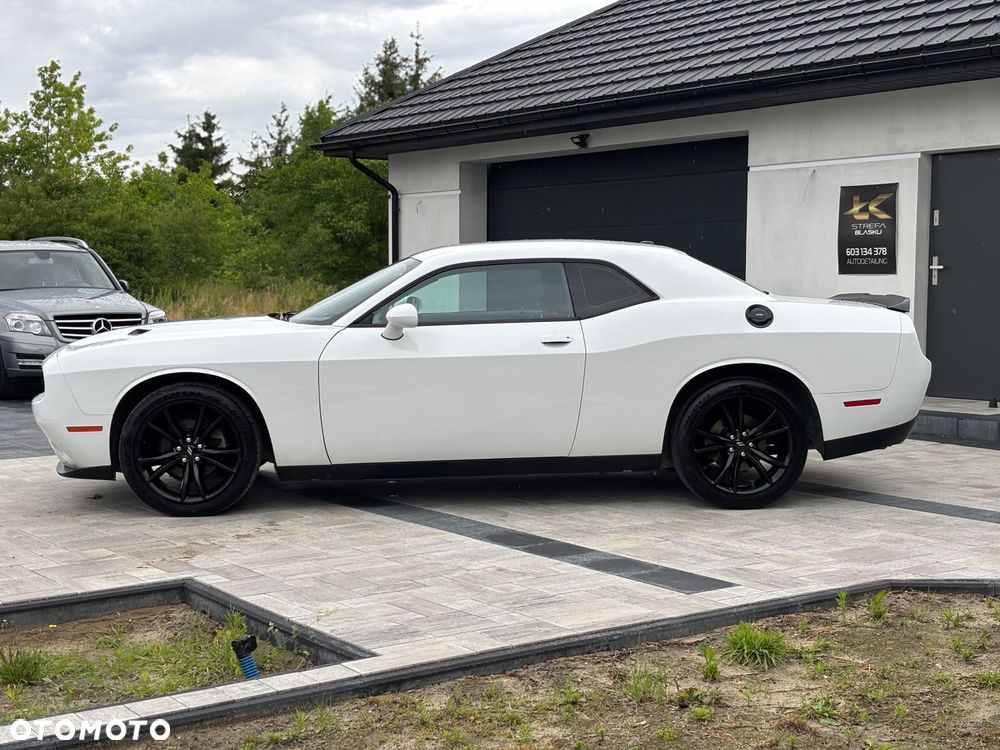 Dodge Challenger 3.6 SXT - 2