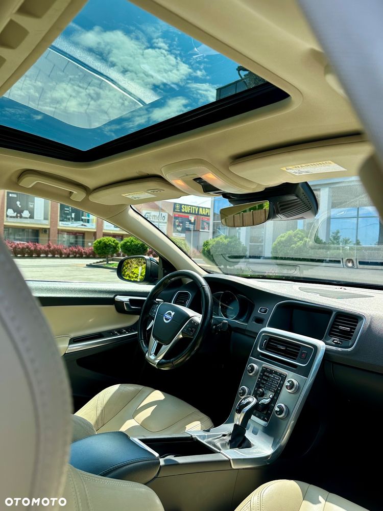 Volvo S60 - 23