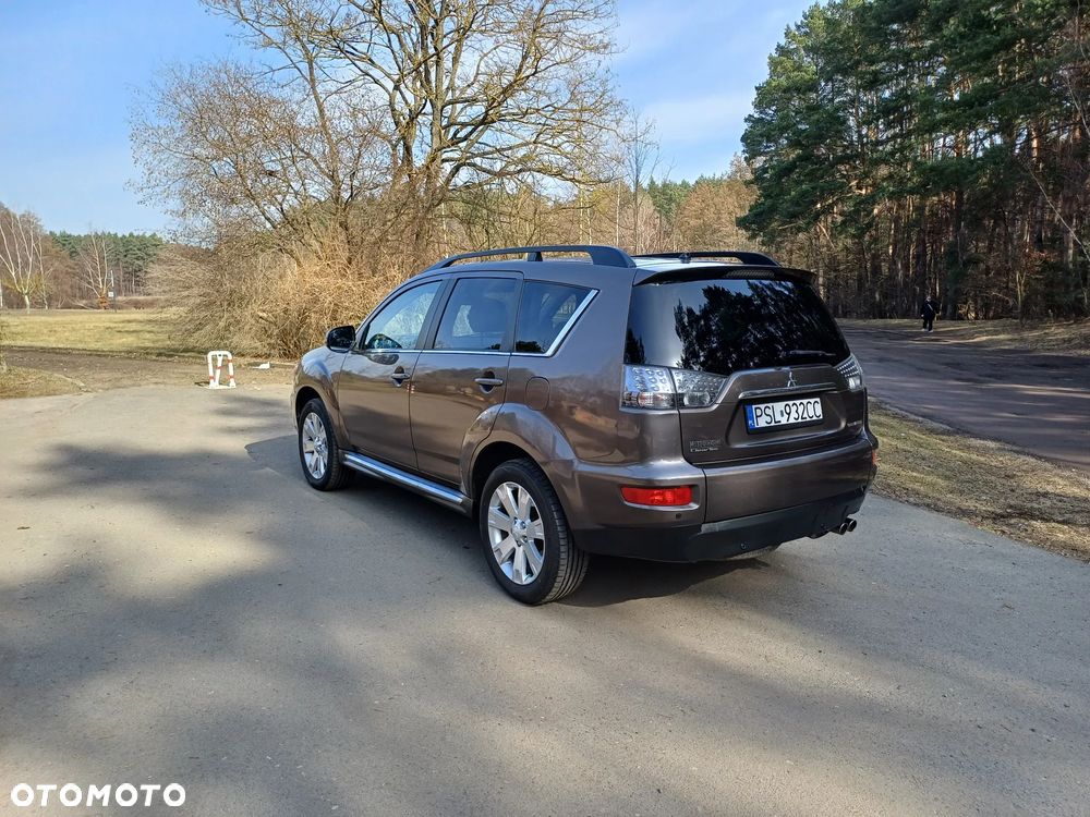 Mitsubishi Outlander 2.2 DI-D ClearTec 2WD Edition - 6