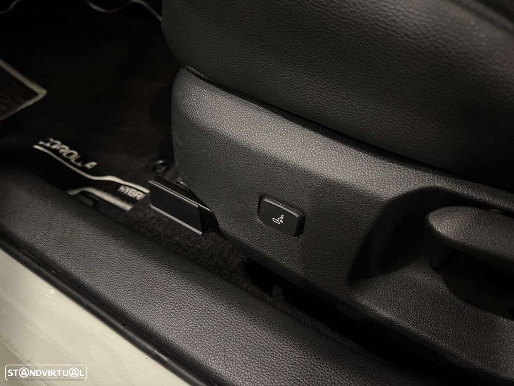 Toyota Corolla 2.0 Hybrid GR-Sport - 54