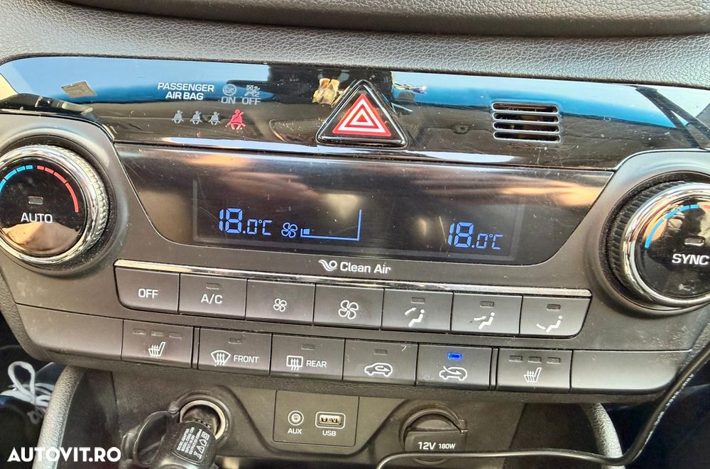 Hyundai Tucson 2.0 CRDI 4WD 6MT Style - 9