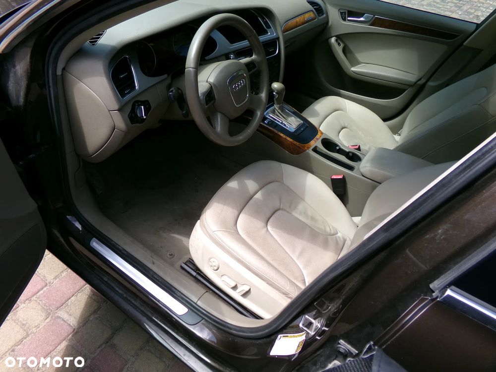Audi A4 Limousine 2.0 TFSI quattro S tronic Attraction - 2