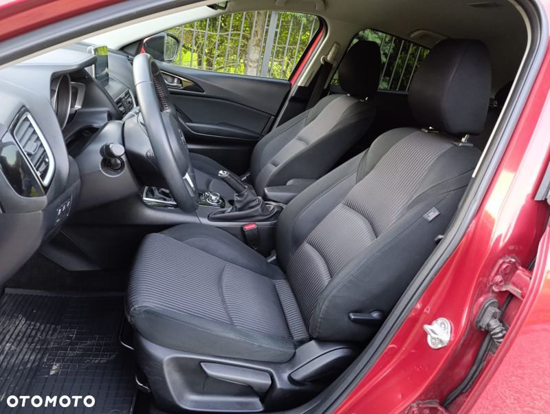 Mazda 3 1.6 Navi + - 7
