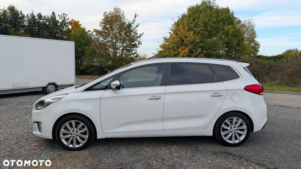 Kia Carens 1.6 GDI Attract - 6
