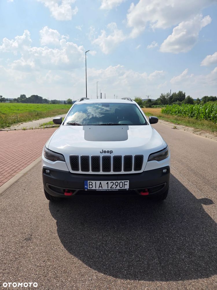 Jeep Cherokee - 2