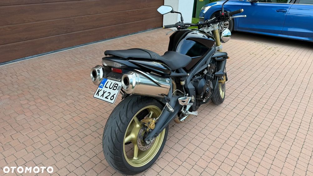 Triumph Street Triple - 6