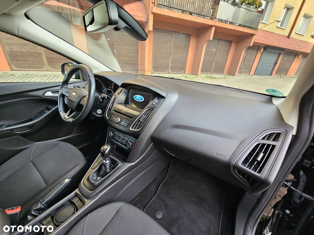 Ford Focus 1.0 EcoBoost SYNC Edition ASS - 26