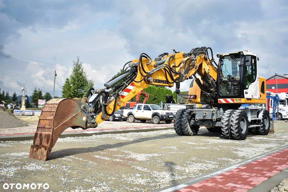 Liebherr A 914 Compact /16.5T. / Ramię 3x łamane/ Bez AdBlue/ Kamera/ Sprowadzona z Niemiec/ Stan wzorowy ! - 9