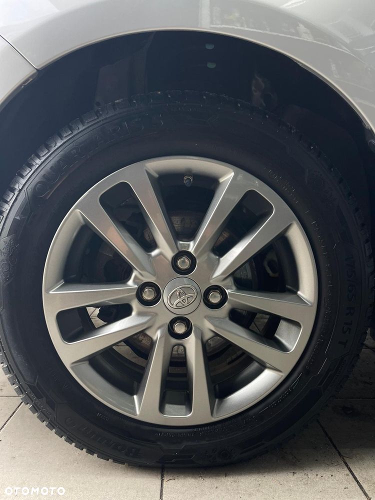 Toyota Yaris 1.33 Life - 36