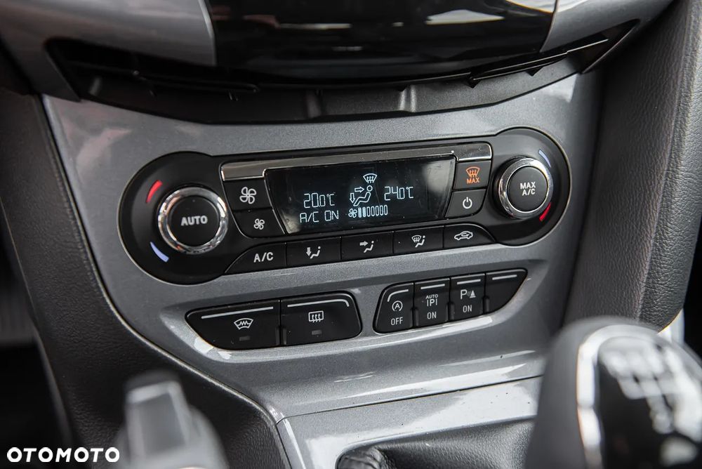 Ford Focus 1.6 EcoBoost Trend Sport - 31