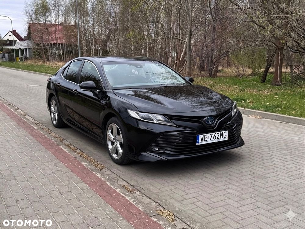 Toyota Camry 2.5 Hybrid Comfort CVT - 1