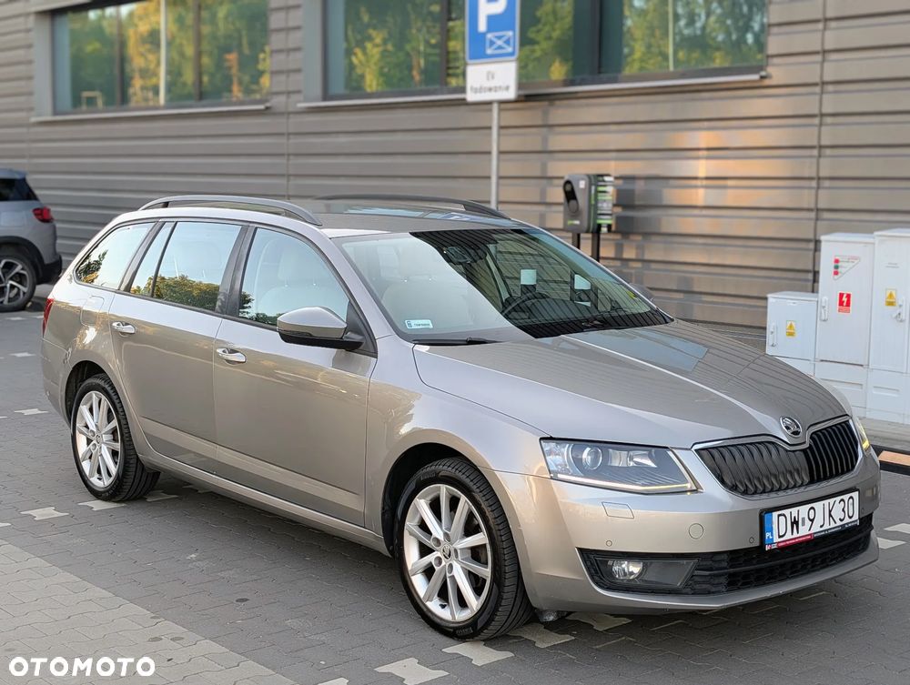 Skoda Octavia 1.6 TDI Active DSG - 3