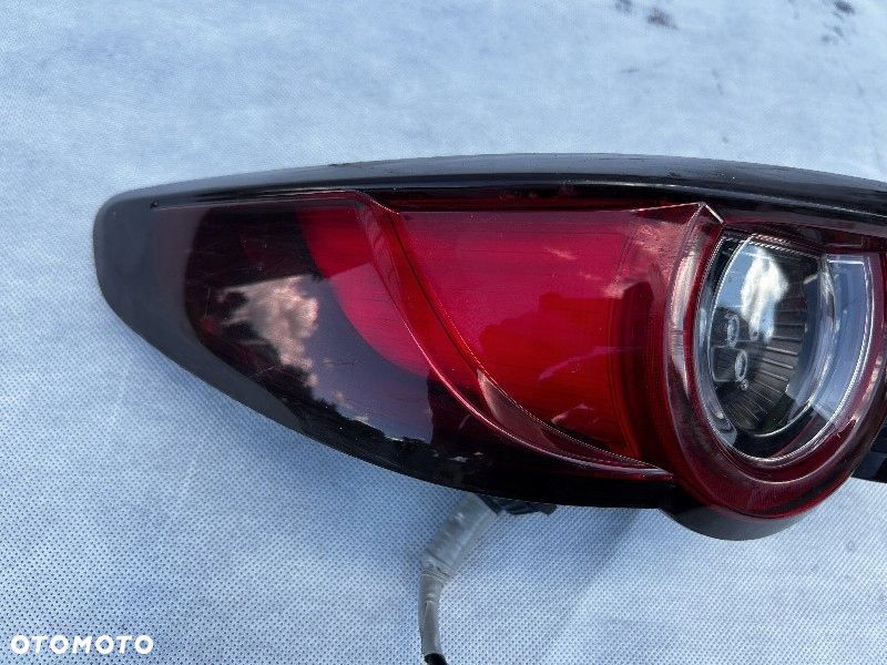 LAMPA LEWA TYŁ MAZDA3 3 BP HATCHBACK 19-24R BCKC51160 - 2