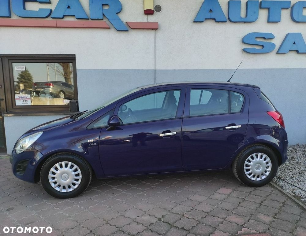 Opel Corsa 2011 photo 3