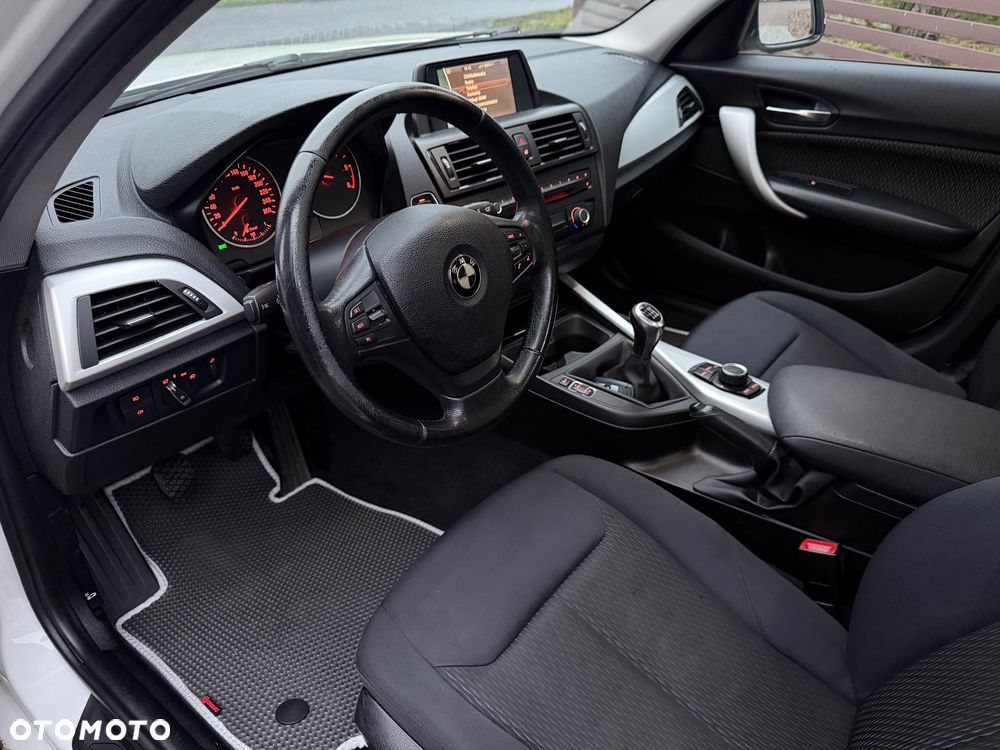 BMW Seria 1 116d - 7