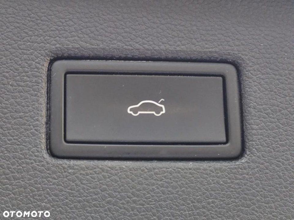 Volkswagen Tiguan - 38