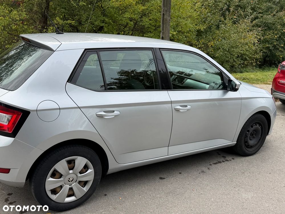 Skoda Fabia 1.0 Active - 4