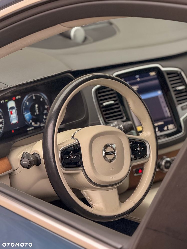 Volvo XC 90 D5 AWD Inscription - 14