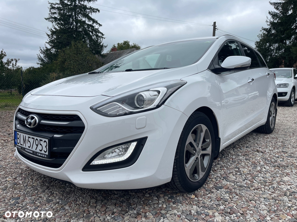Hyundai i30 1.6 CRDi BlueDrive Premium DCT