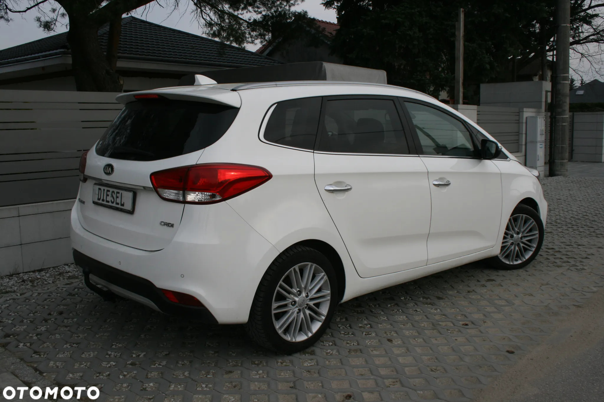 Kia Carens 1.6 GDI S 7os EU6 - 31