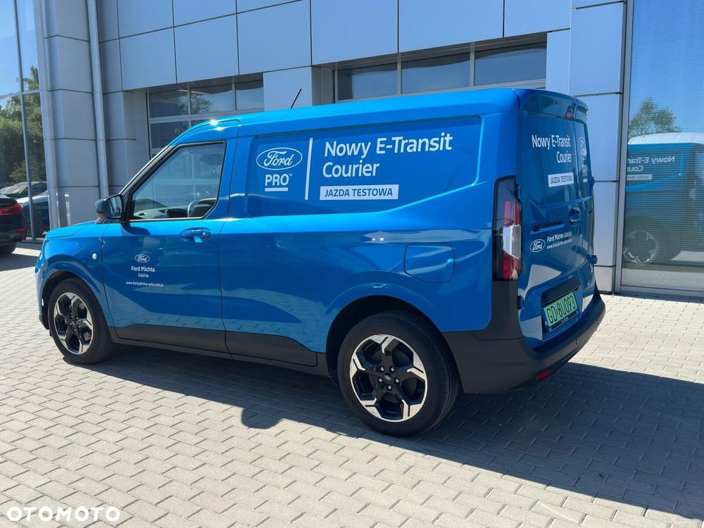 Ford transit-courier silnik elektryczny 136KM Van Limited - 5