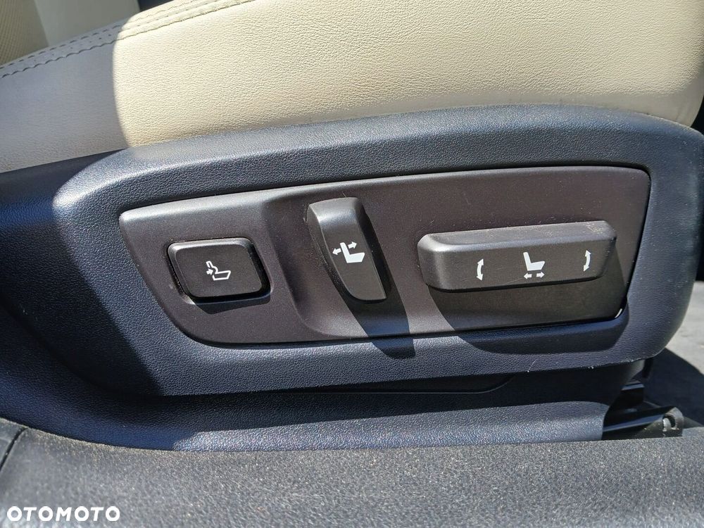 Lexus GS - 38