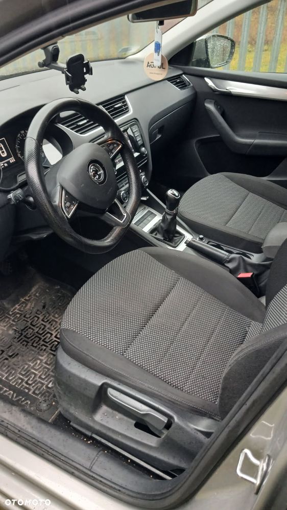 Skoda Octavia - 7